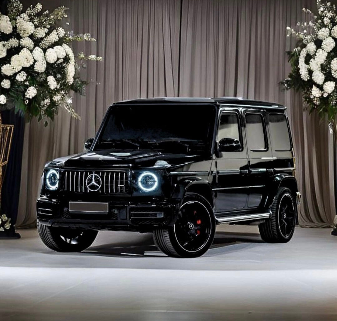 Mercedes - G Wagon (black)